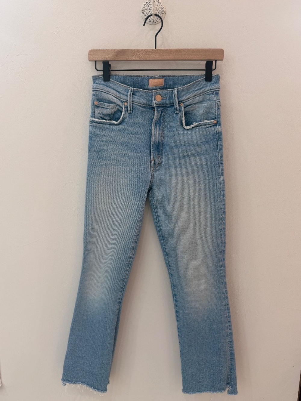 Mother Denim The Insider Crop Step Fray